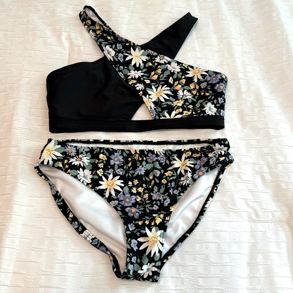 abercrombie kids Other - Abercrombie Kids Two Piece Swimsuit